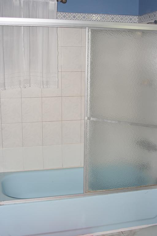 Cozy Apartment キングストン エクステリア 写真